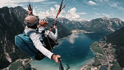 on tour mit Paragliding Achensee - Achensee view
